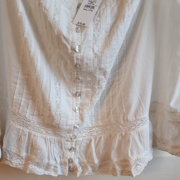 GAP Ivory Lace-Trimmed Blouse - Picture 3 of 6